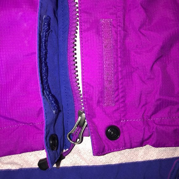 The North Face Rain Jacket - Size S - Picture 4 of 4